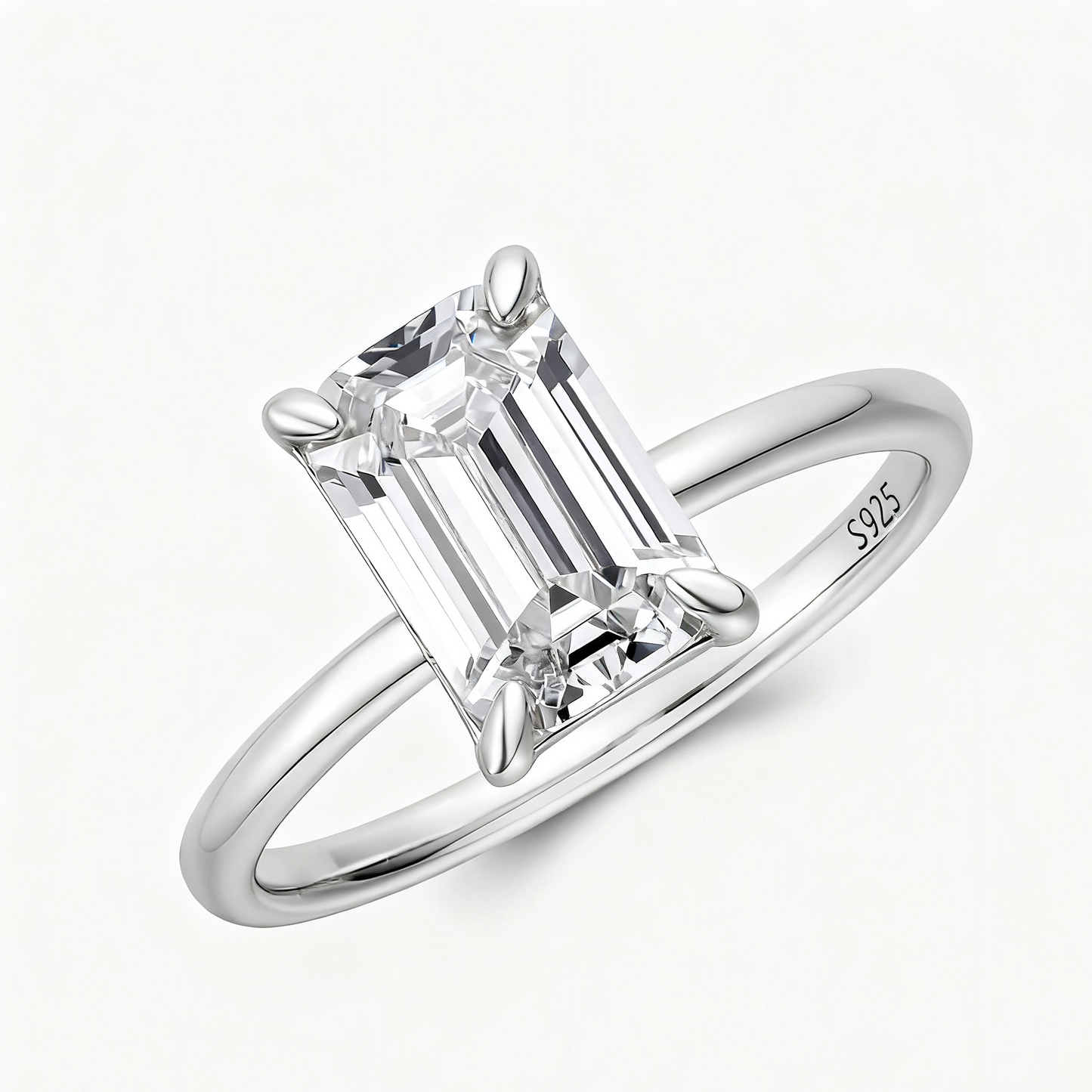 Emera Ring